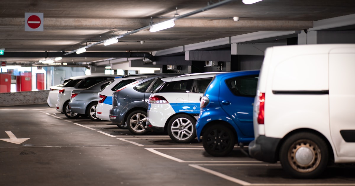 ANPR Hotel Parking: Full PMS Integration Guide